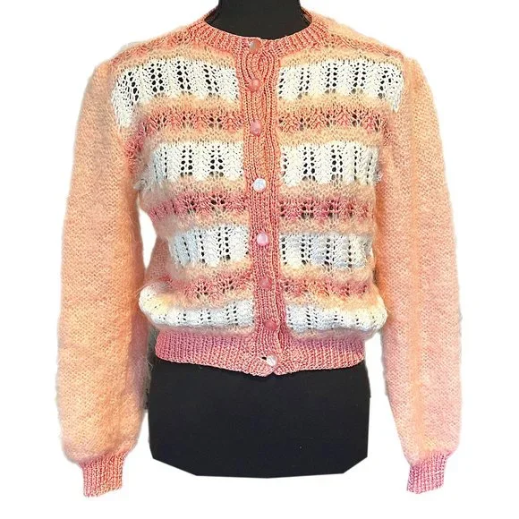 Fuzzy peachy pink and white cardigan - true vintage 90s - Picture 2 of 7